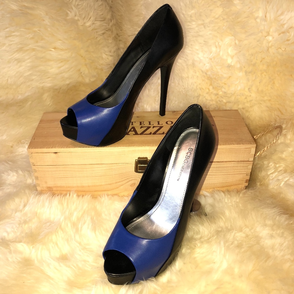 BCBG Generation Black and Blue Pumps